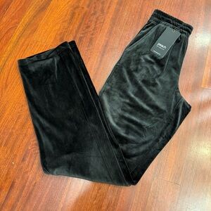 Black Velvet Women's Straight Leg Pants